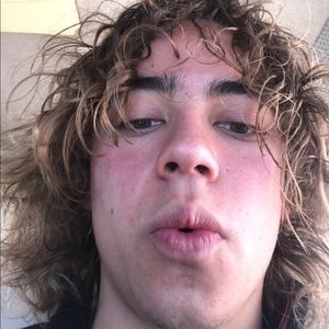 Meet your Posher, Nicholas